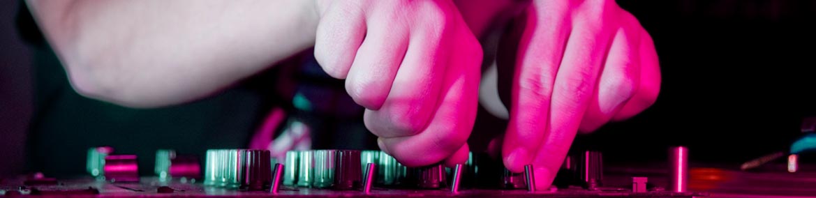 Conratar DJ en Barcelona
